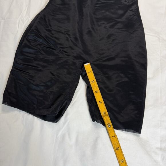 Skims Barely There Cropped Legging & High Waist Short Brown Size XXS Satin Silky - Picture 3 of 12